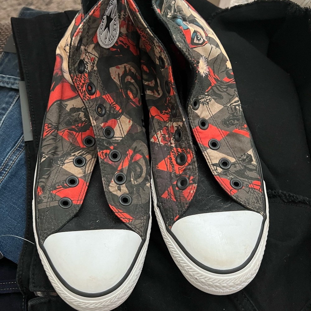 Converse Harley Quinn sneakers